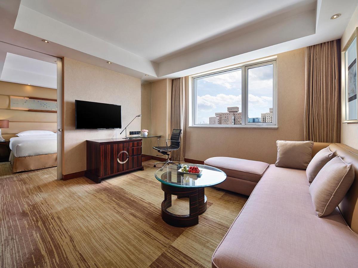 Gehua New Century Hotel Beijing Exterior photo