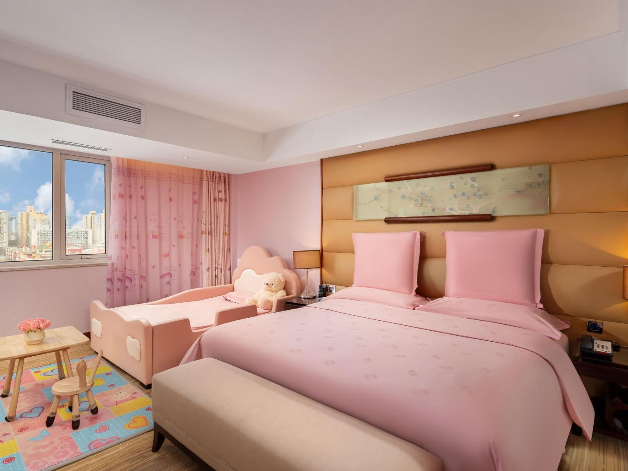 Gehua New Century Hotel Beijing Exterior photo